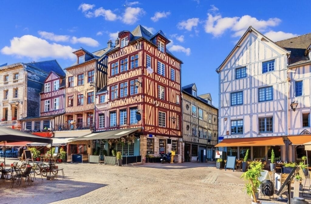 underrated cities in france