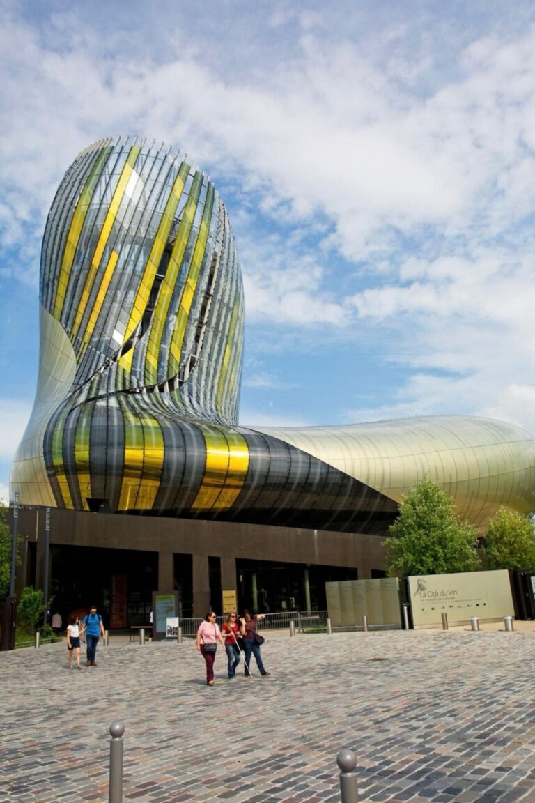 How to Maximize Your 2 Days in Bordeaux, France