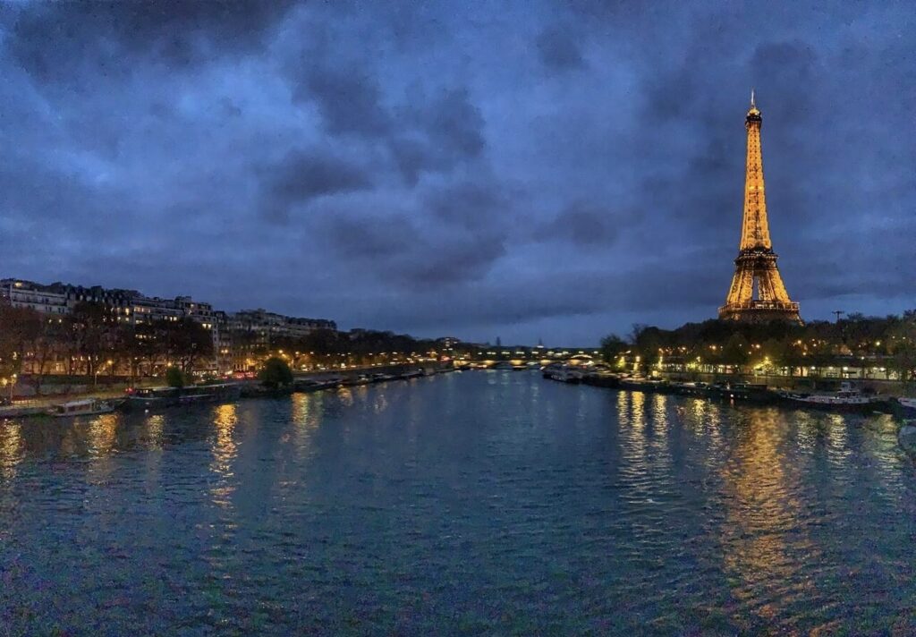 48 Hours in Paris