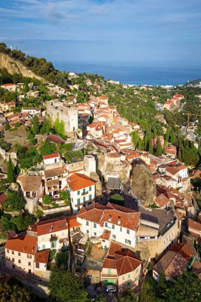 The hilltop village of Sainte-Agnès, with its medieval ruins, charming stone houses, and stunning views of the Mediterranean, is a hidden gem among the best things to do in Menton France.